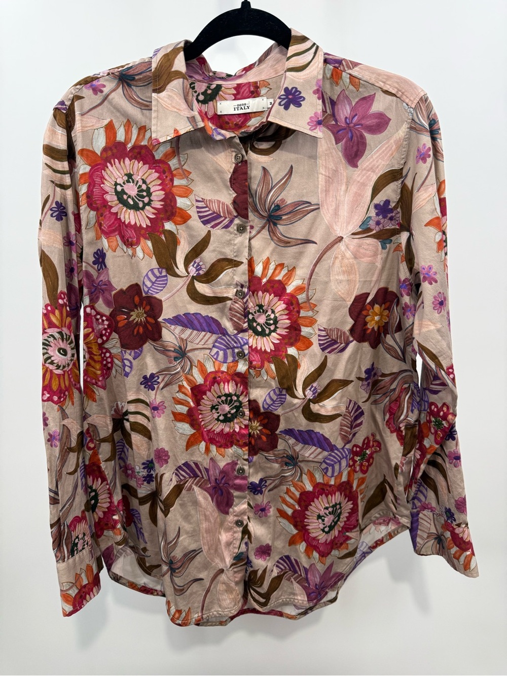 0039 Italy Mira Fancy Floral Button Down Blouse 100% Cotton Size Medium